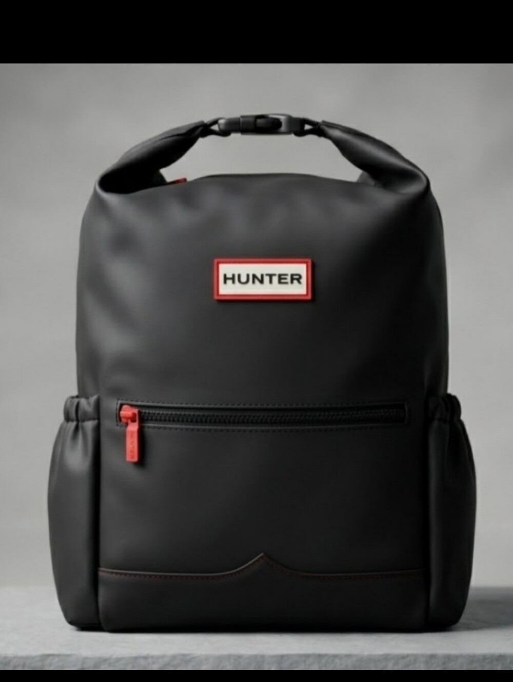NEW! HUNTER Top Clip Backpack NWT - Picture 2 of 7